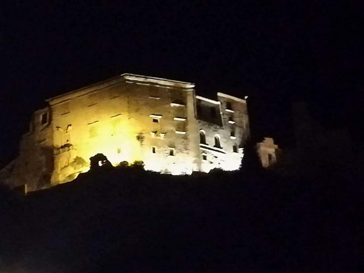 B&B E Casa Vacanza Al Castello Roccella Ionica Exterior foto